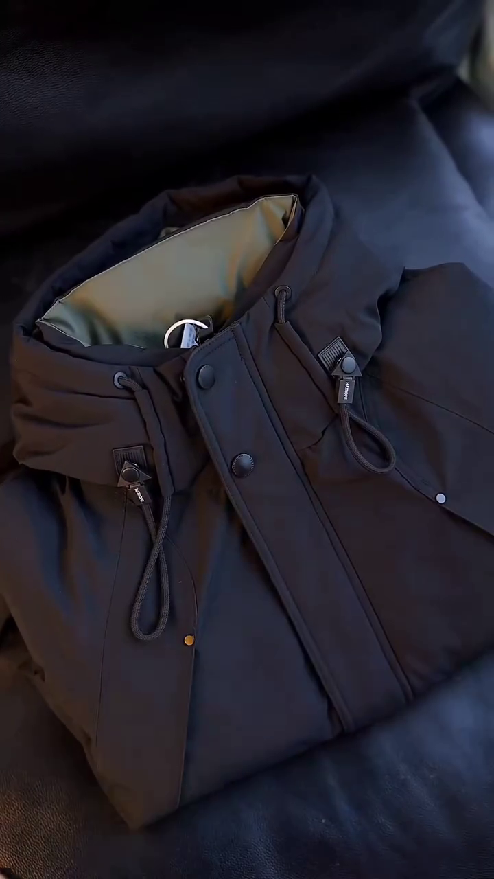 Arctic Shield Men’s Hooded Winter Jacket - Image 5