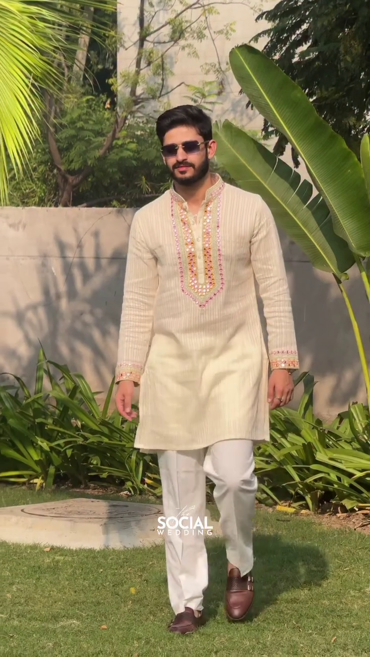 Men’s Ivory Embroidered Kurta Set - Image 2