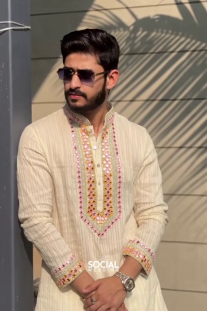 Men’s Ivory Embroidered Kurta Set
