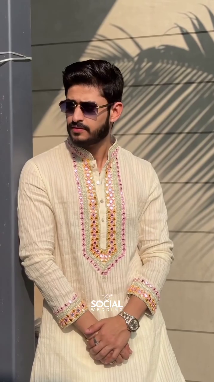 Men’s Ivory Embroidered Kurta Set