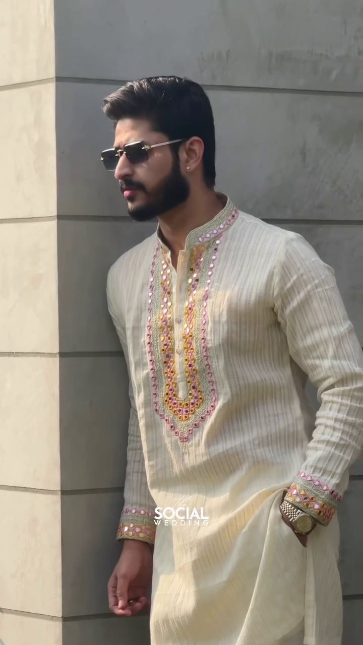 Men’s Ivory Embroidered Kurta Set - Image 3