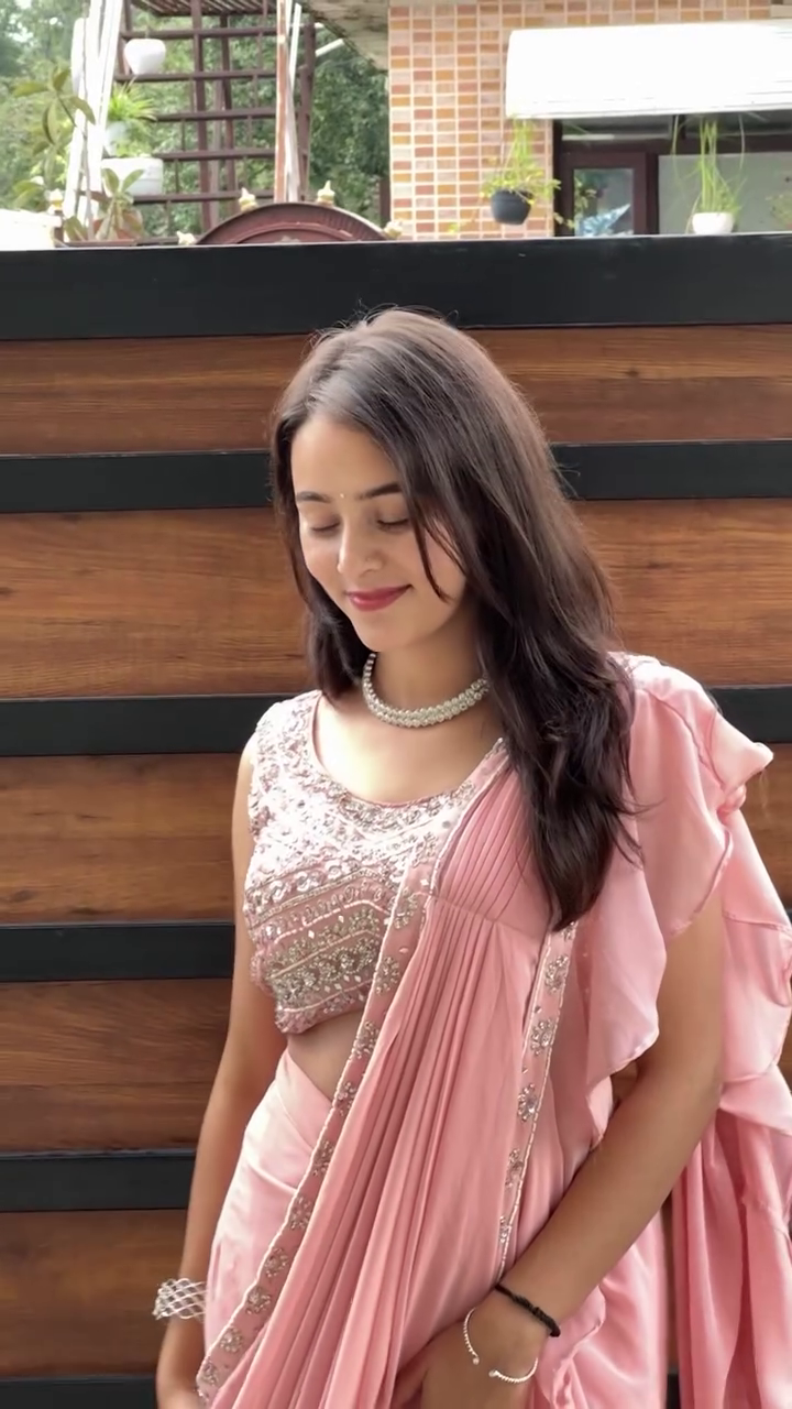 Onion Pink Pearl Embroidered Pre Draped Saree Set - Image 2