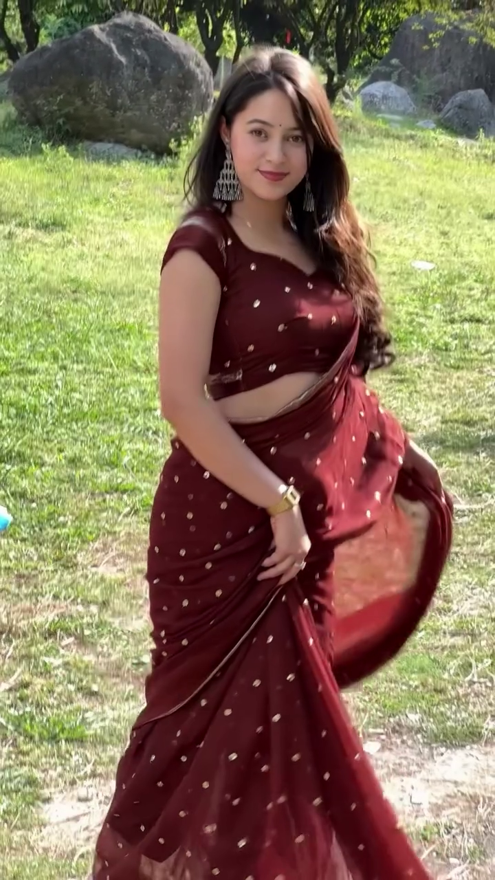 Women's Banarasi Silk Woven Saree - Image 8